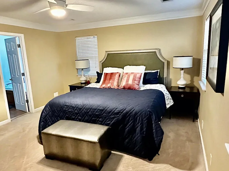 112 Myles Ln — Photo 17