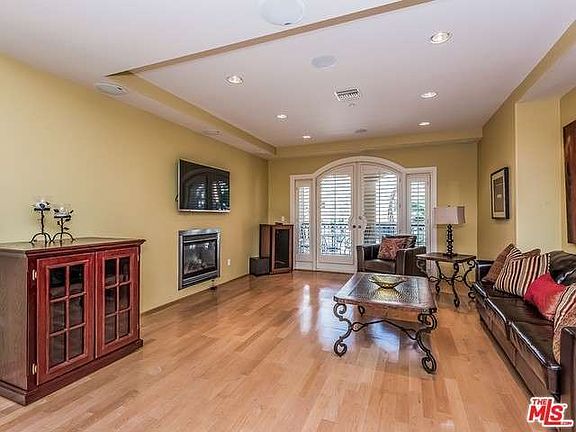 4th image of 11952 Montana Ave APT 102