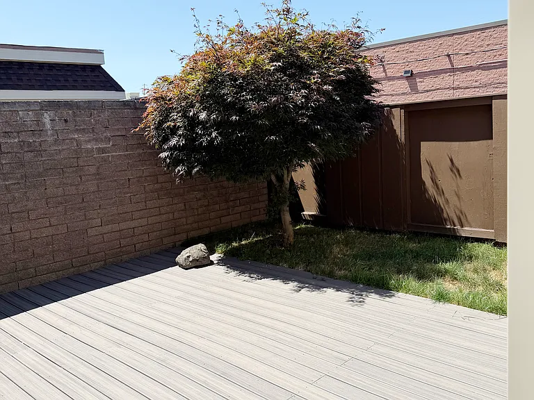7050 Chillicothe Rd #D1 — Photo 4