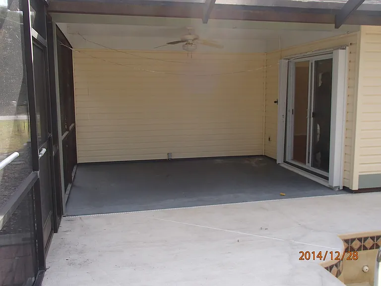 13455 White Plains St — Photo 7