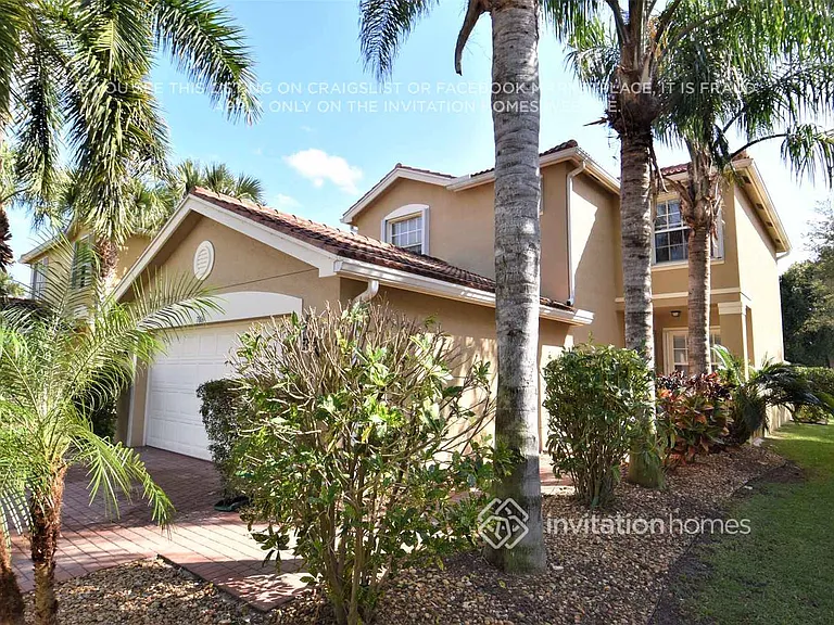 7866 Jewelwood Dr — Photo 2
