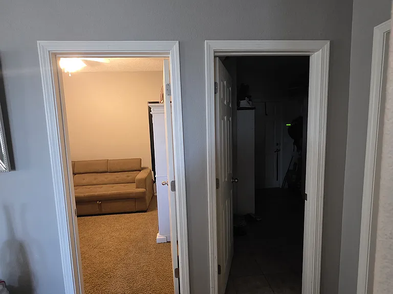 601 Menaul Blvd NE — Photo 9
