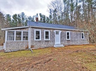 429 Thompson St, Halifax, MA 02338