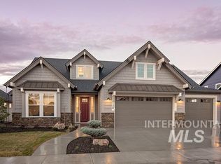 850 W Deercrest Dr, Meridian, ID 83646