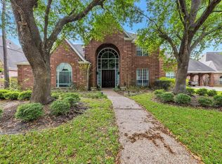 11771 Quail Creek Dr, Houston, TX 77070