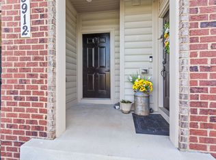 5912 Etterbeek St #1, Ijamsville, MD 21754