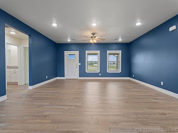 5th image of 1100 Center Court Cir