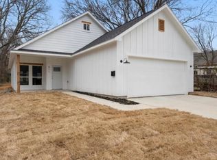 811 Park Dr, Hillsboro, TX 76645