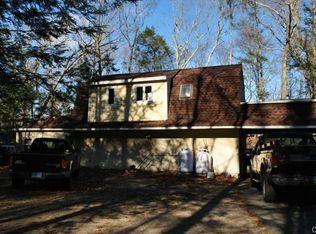 149 Lakeview Ter, Sandy Hook, CT 06482