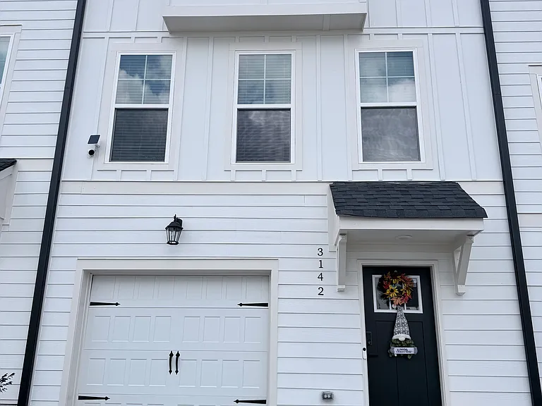 3142 Washburn St — Photo 2