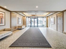 830 Lawrence Ave W