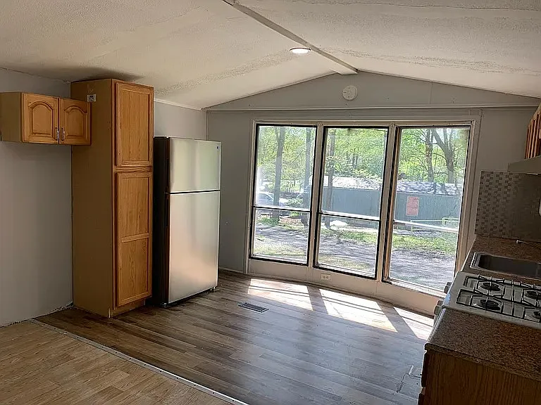 200 Fosler Rd #222C — Photo 3