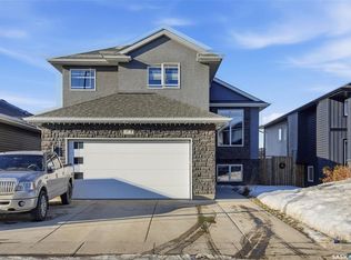 207 Bentley Ct, Saskatoon, SK S7L6L4