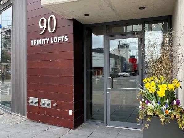 90 Trinity St #602, Toronto, ON M5A 0E4