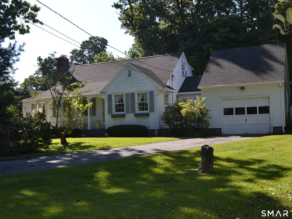 1st image of 7 Barrett Drive