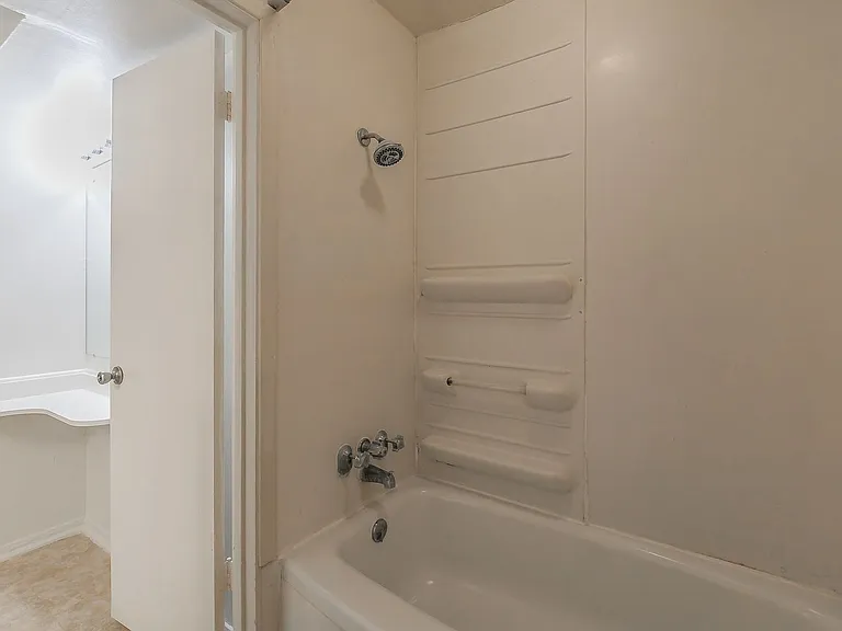 4808 Bryce Ave #4 — Photo 26