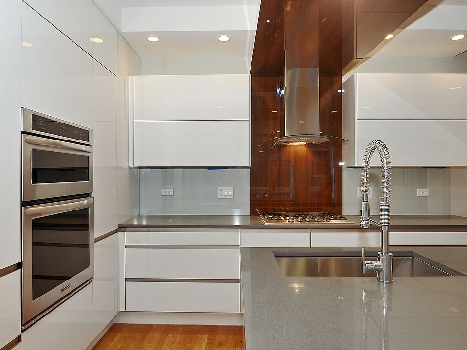 1st image of 2253 W Huron #Unit 1