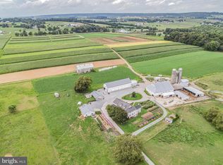 2077 Compass Rd, Honey Brook, PA 19344