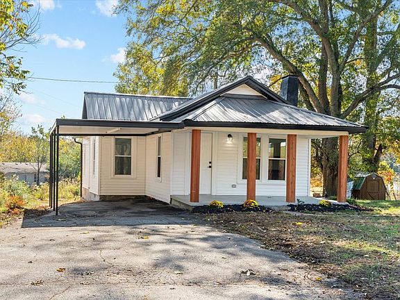 4th image of 1070 Dawnville Rd