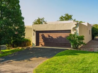 3304 Esplanade Cir SE, Rio Rancho, NM 87124