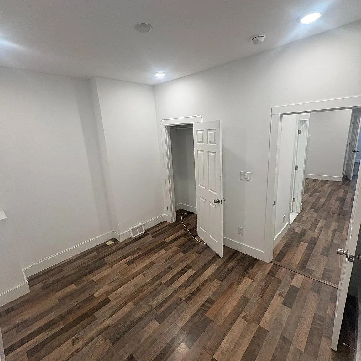 2 bed, 1608 sqft, $1,300 — Photo 3