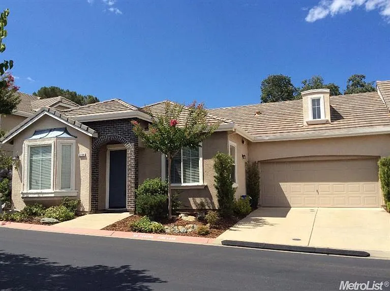 3750 Park Dr photo 1