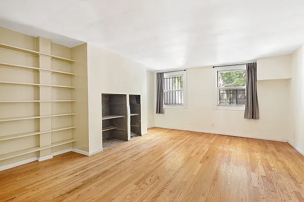 Rented by Compass | media 15