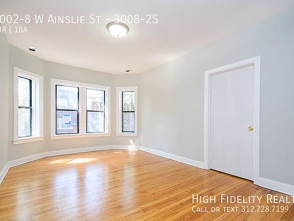 5th image of 3002-8 W Ainslie St #3008-2S