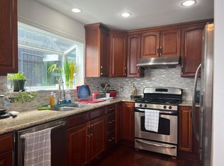 9664 Rainier Ave S, Seattle, WA 98118