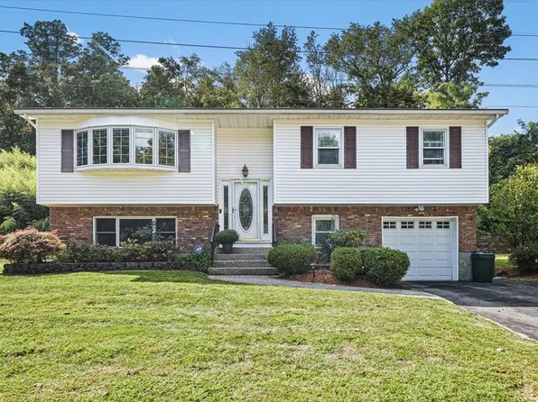 130 Rockland Lane, Spring Valley, NY 10977