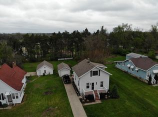 1715 Richmond St NW, Grand Rapids, MI 49504