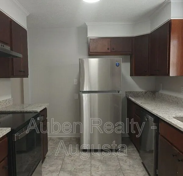 4213 Cap Chat St — Photo 7