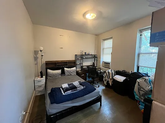 Rented by Mdays Realty | media 14