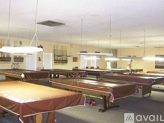 5th image of 2458 Columbia Dr APT 6