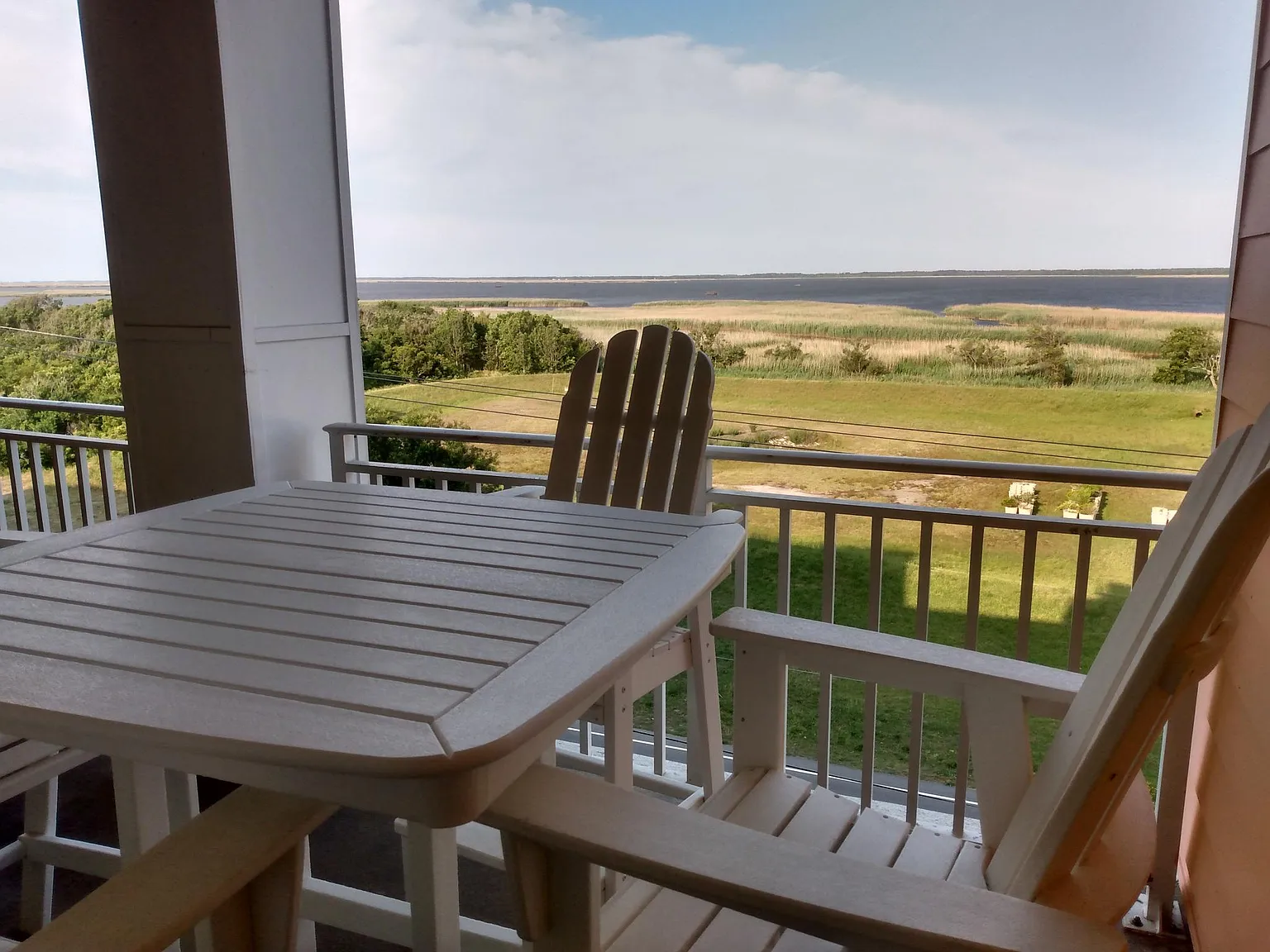 3 bed, 1598 sqft, $2,800 — Photo 1