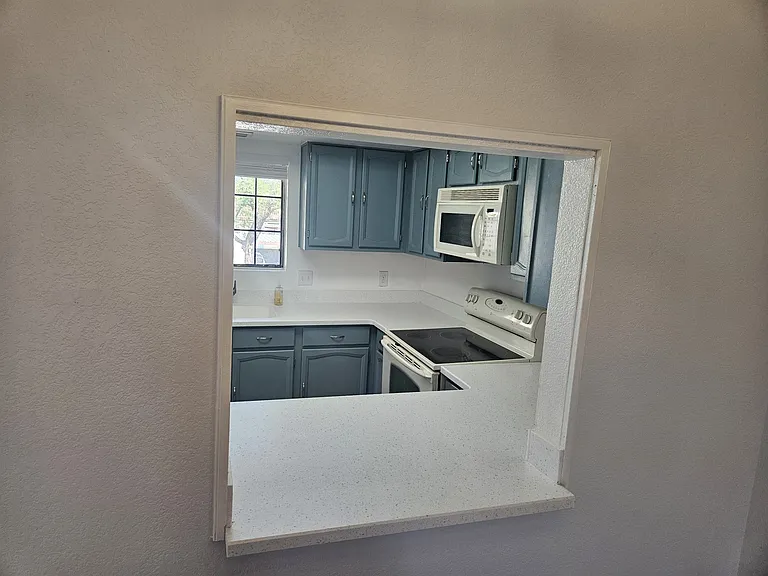 8330 N 21st Dr #207 — Photo 16