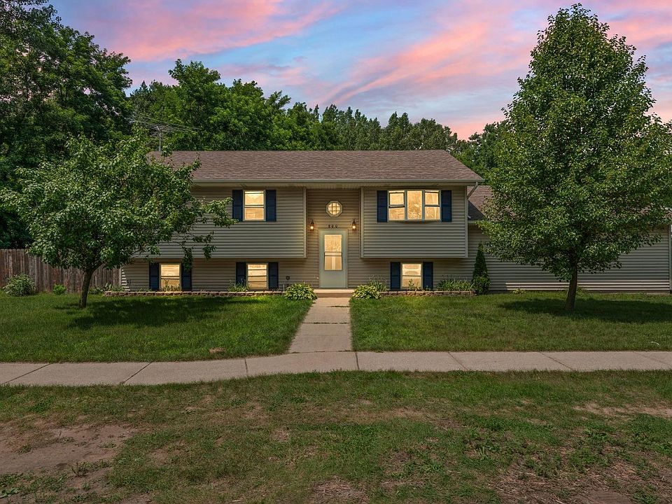 1st image of 800 Tyler Ave