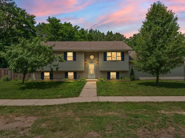 800 Tyler Ave, New Chicago, IN 46342