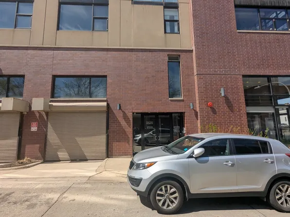 3946 N Ravenswood Ave, Chicago, IL 60613
