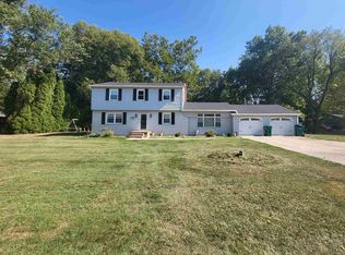 6910 W Crestwood Dr, Delphi, IN 46923