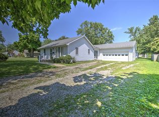 4324 E Cleveland Ave, Decatur, IL 62521