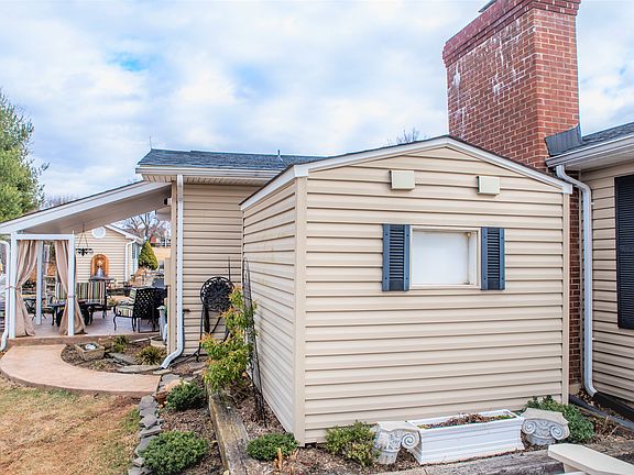 Rear Tornado shelter