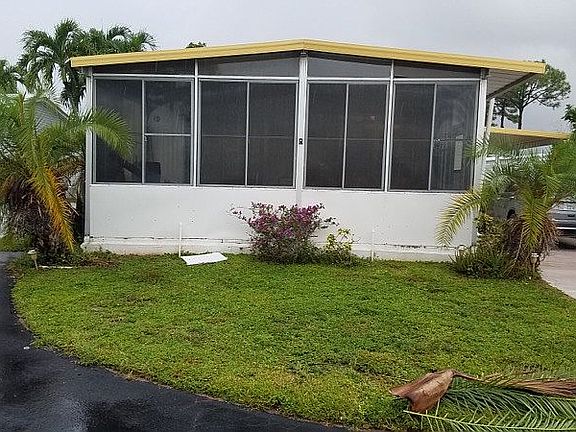 3rd image of 12017 Iguana Bay