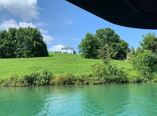 Russell Brothers Rd, Sharps chapel, TN 37866