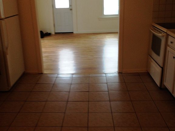 2nd image of 187 Broad St #2