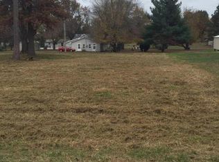 204 Sanders Ave, Marion, IL 62959