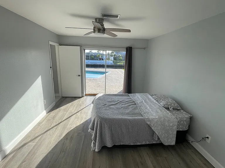 Primary Bedroom with Access to Lanai