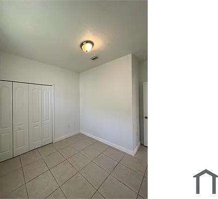 1652 SE 28th St #105 — Photo 9