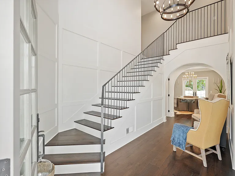 678 Guadalupe Ave — Photo 4