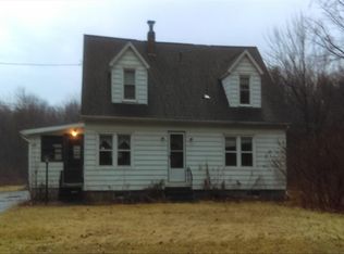 162 Clamsteam Rd, Halfmoon, NY 12065